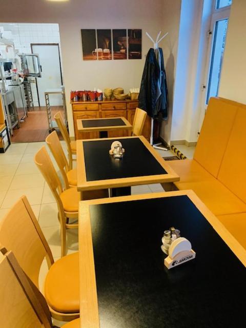 Pivovar Maly Janek - Restaurace, Penzion A Stany Jince Екстериор снимка