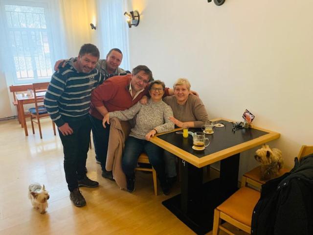 Pivovar Maly Janek - Restaurace, Penzion A Stany Jince Екстериор снимка