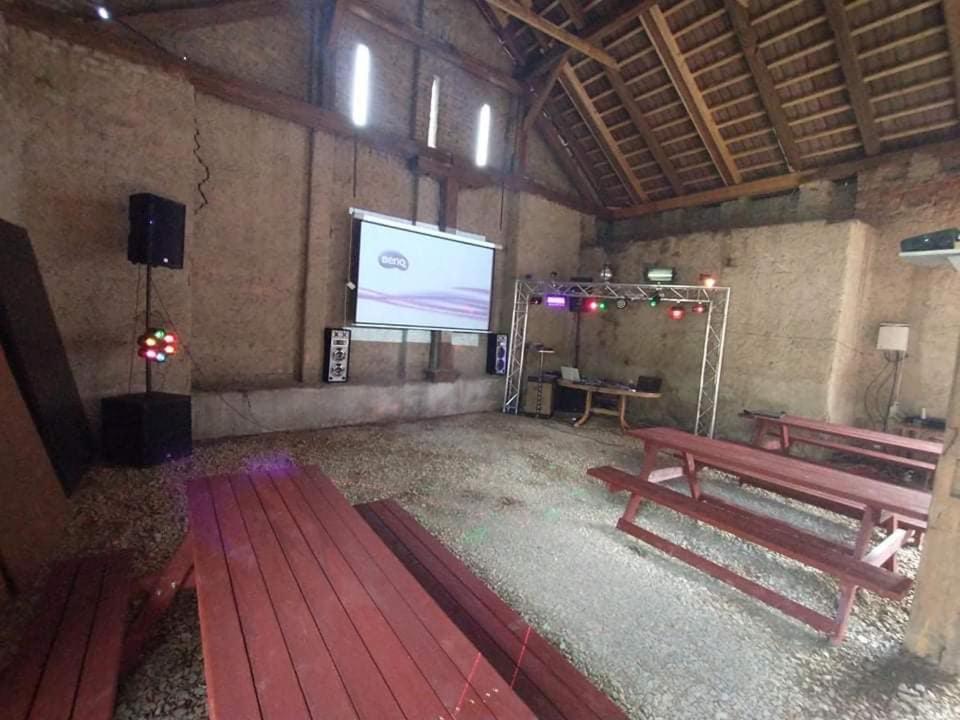 Pivovar Maly Janek - Restaurace, Penzion A Stany Jince Екстериор снимка